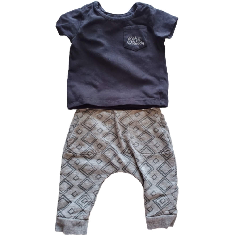 AIMEE TSHIRT AND PANTS